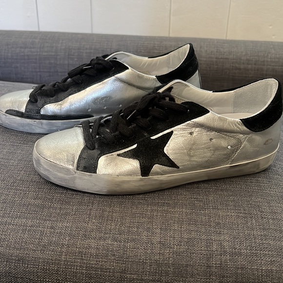Authentic Golden Goose Sneakers - Picture 4 of 8